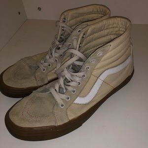 Vanilla Khaki High top Vans